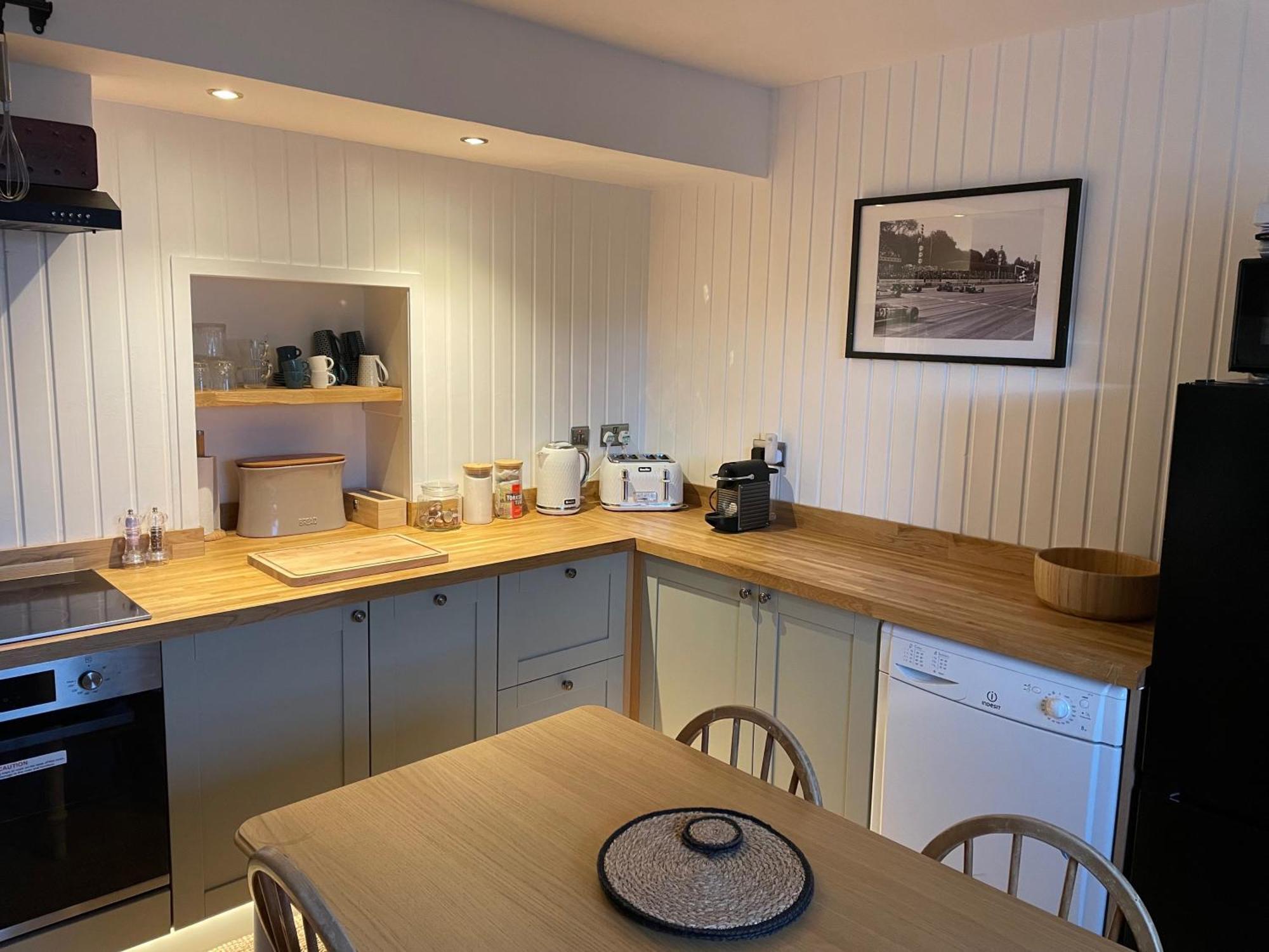 1 Keepers Cottage Skeabost Bridge Isle Of Skye Exterior photo